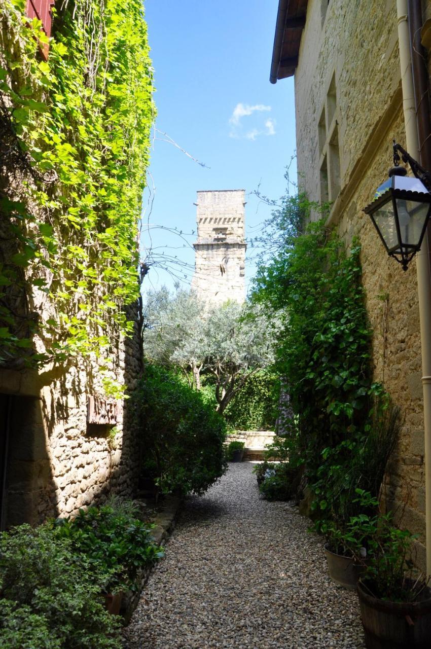 蒙特阿瑞娜酒店 Montaren-et-Saint-Médiers 外观 照片